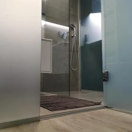 Dreamy Center Location *