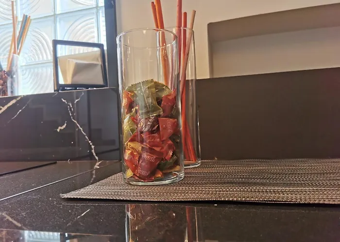 Dreamy Center Location *