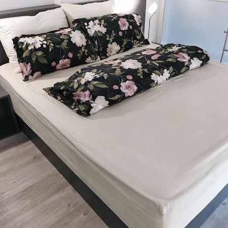 아파트 Dreamy Center Location *